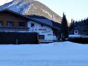 Campingstüberl alla stazione a valle della seggiovia Brandlift