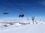 Mountaineer Express - 4pers.| Seggiovia ad alta velocità (agganc.autom.)