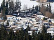 Campeggio vicino alla stazione a valle