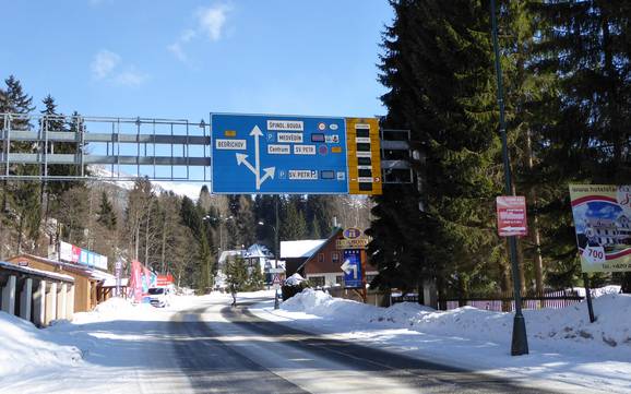 Liberec: Accesso nei comprensori sciistici e parcheggio – Accesso, parcheggi Špindlerův Mlýn