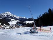 Lancia da neve presso lo skilift Bögrain