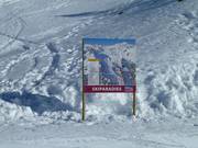 Tabella di orientamento nell’area sciistica