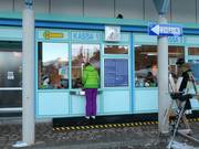 Personale di cassa cordiale