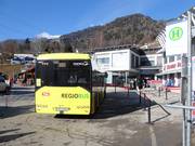 Skibus alla stazione a valle della Zettersfeldbahn