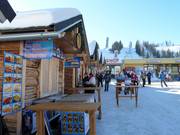 Vari chioschi alla stazione a valle