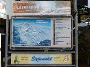 Tabellone informativo delle piste alla stazione a valle