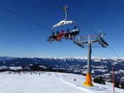 Ampie piste presso la seggiovia Neugarten 8er-Carving Jet