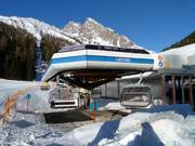 Punta Ces - 4pers.| Seggiovia ad alta velocità (ad agganciamento automatico) con cupole di protezione