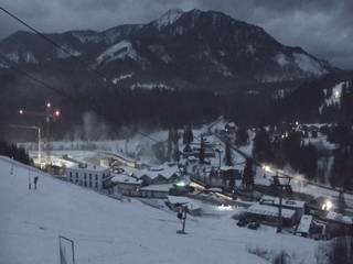 Meander - widok na stok i termy Oravice