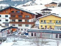 Hotel & Appartements Schattauer