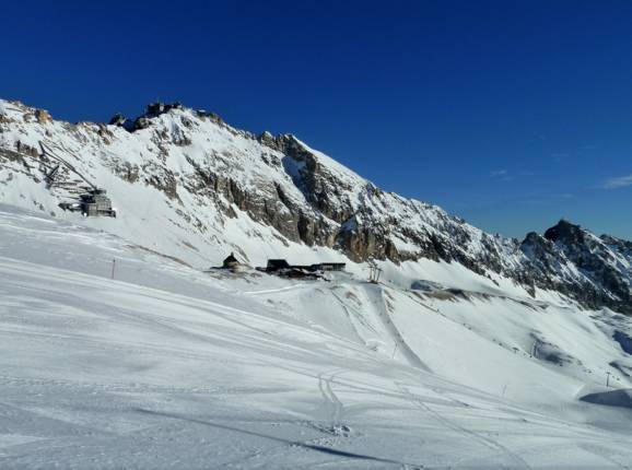 Vetta, stazione di ricerche climatiche Schneefernerhaus e Sonnalpin