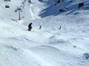 Pista con gobbe presso la stazione a monte della seggiovia a sei posti Thurntaler